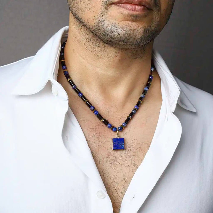 Distinct Approach Lapis Lazuli Agate Necklace