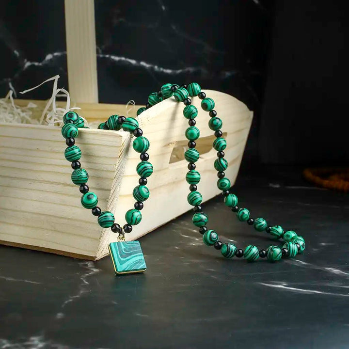 Malachite necklace silver