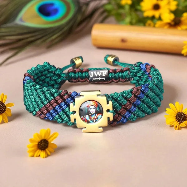 Krishna, the True Preacher of Karma – Threaded Bracelet