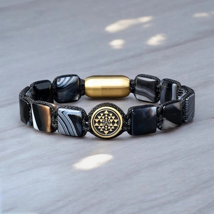 Buy Sriyantra sulemani flatbead bracelet
