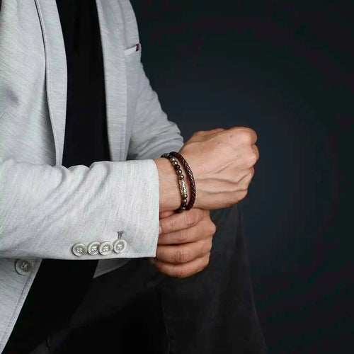 Unconditional Praise Flat beaded pyrite Leather Bracelet