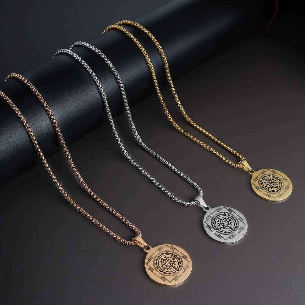Long pendant necklace - Metal, lambskin & strass, ruthenium