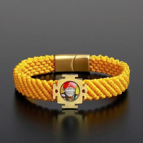 Shower of Blessing Saibaba Threaded Bracelet